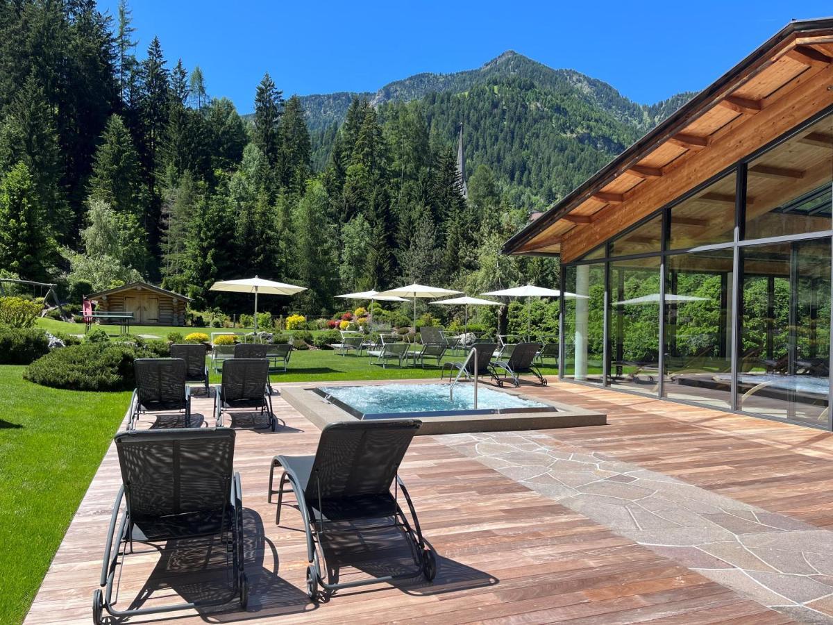 Hotel Arnaria 4*