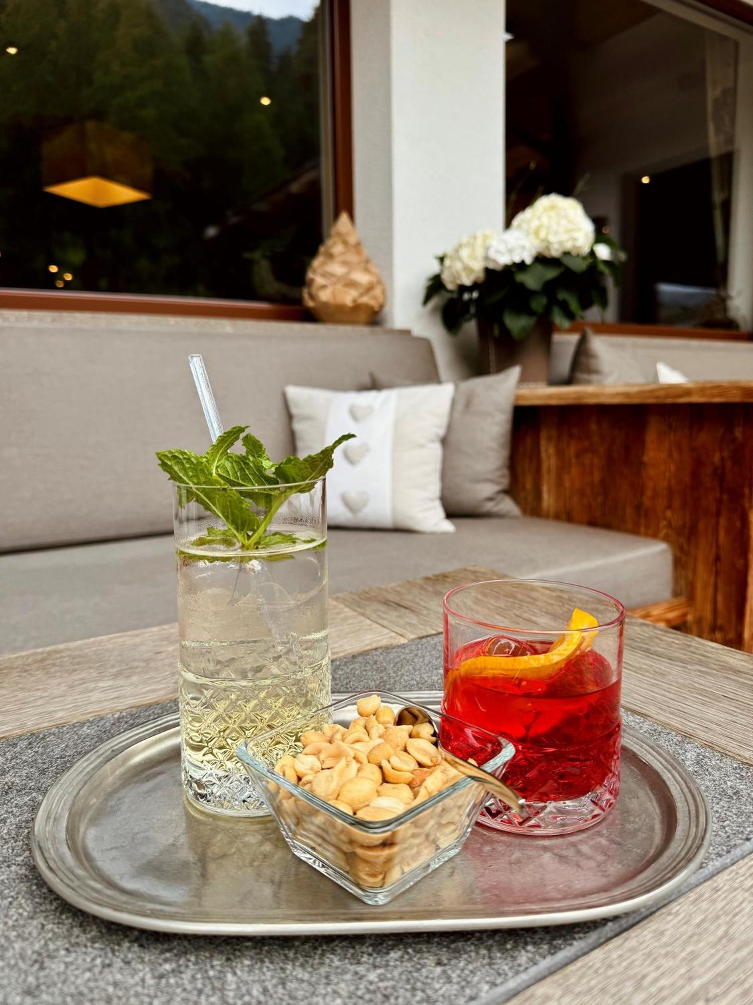 Arnaria Hotel Urtijëi
