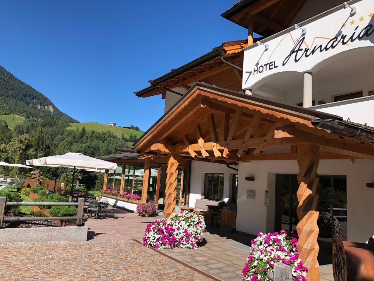 Arnaria 4* Urtijëi